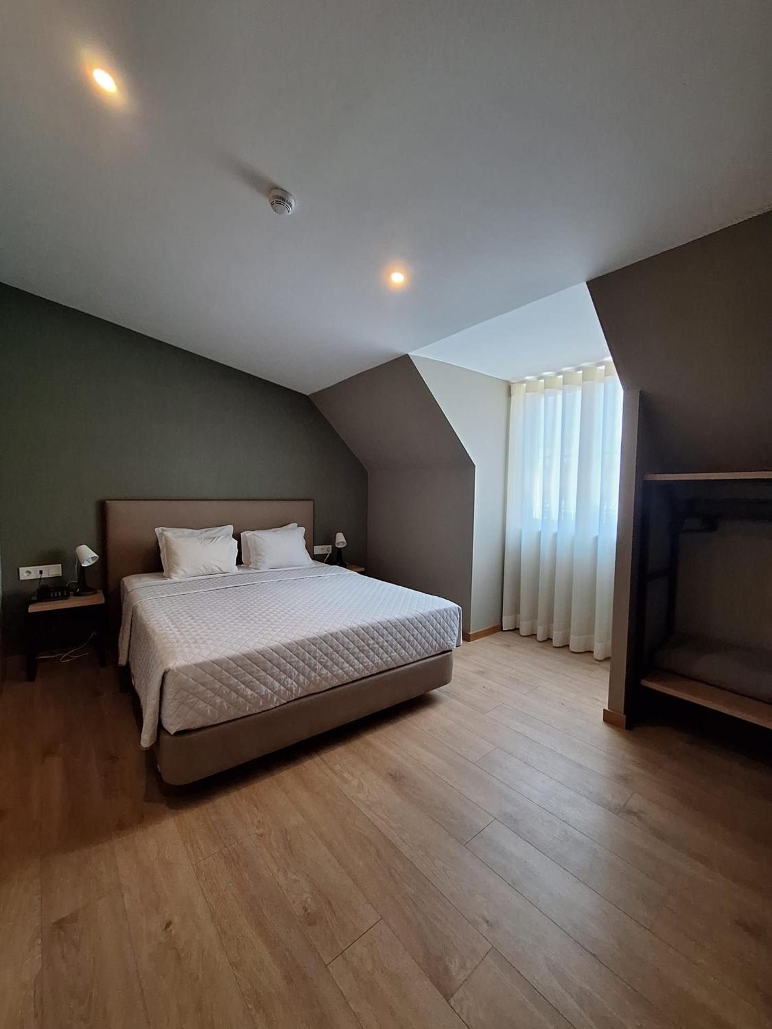 Hotel Alicante Lisboa Bagian luar foto