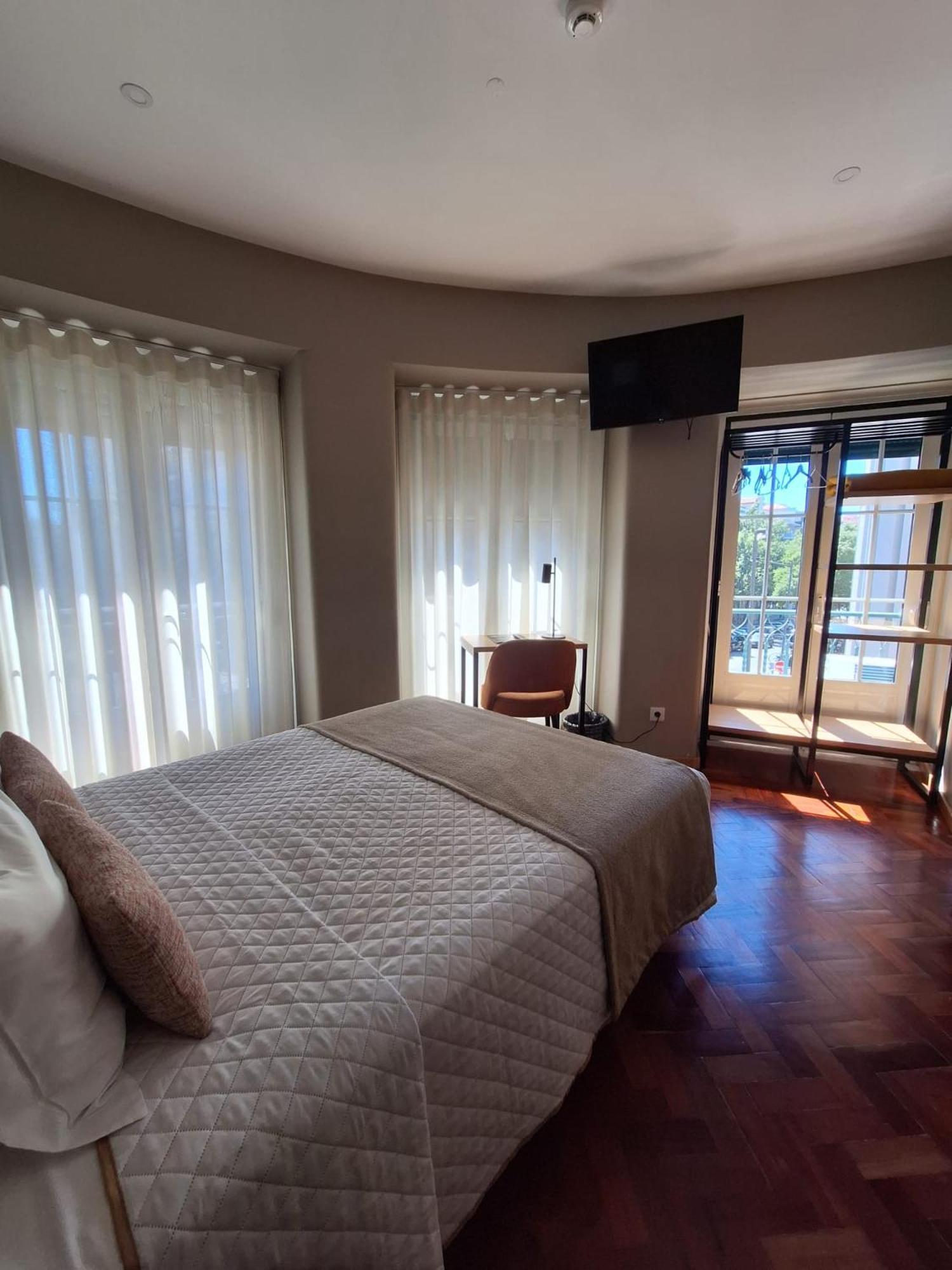 Hotel Alicante Lisboa Bagian luar foto